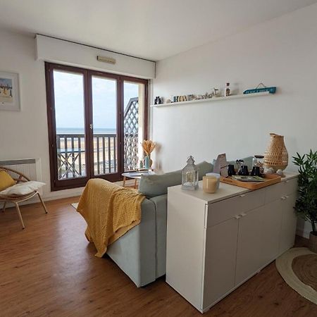 Cote Et Mer Superbe Appartement Front De Mer Wifi & Parking Villers-sur-Mer Exterior photo